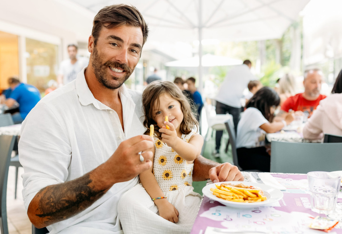 media.Slide-Ristorante-CFH-Cervia-Village