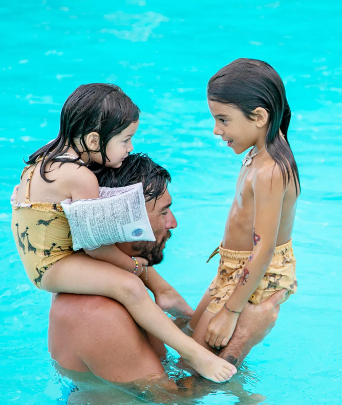 media.Slide-2-ragazzi-gratis-CFH-Cervia-Village