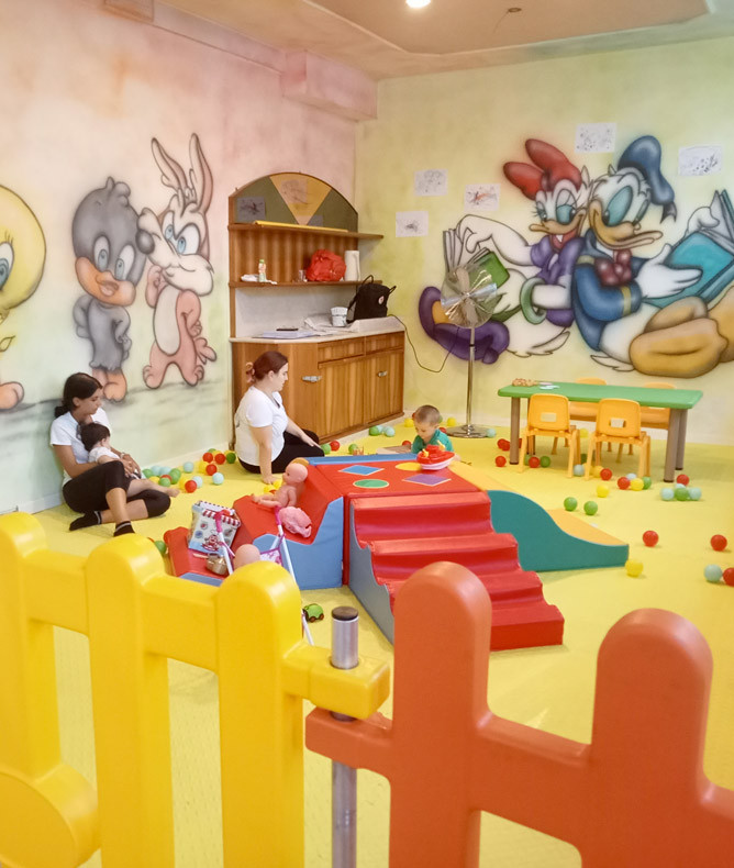 media.Gallery-Nanny-1-CFH-Cervia-Village