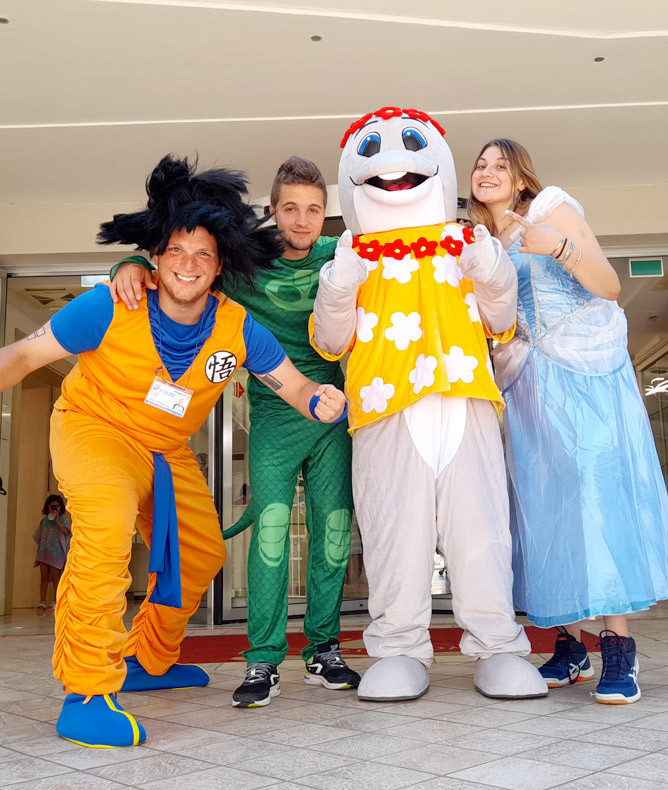 media.Gallery-Animazione-2-CFH-Cervia-Village