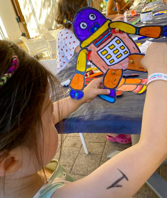 media.Gallery-Animazione-5-CFH-Cervia-Village