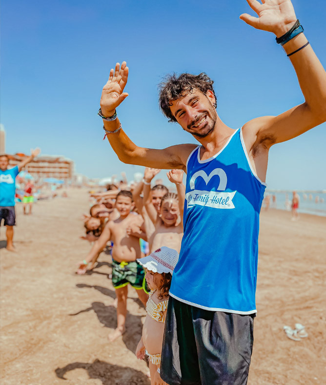 media.Gallery-Animazione-6-CFH-Cervia-Village