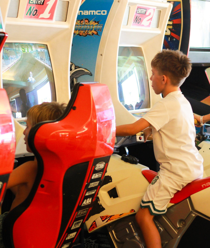 media.slide-arcade_cfh_cervia_village